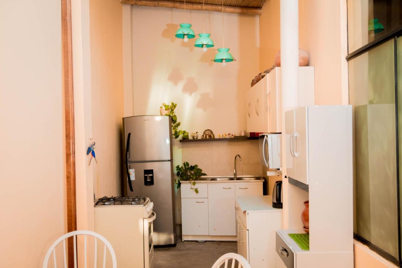Luchy'S Country House Hostel Ίκα Εξωτερικό φωτογραφία
